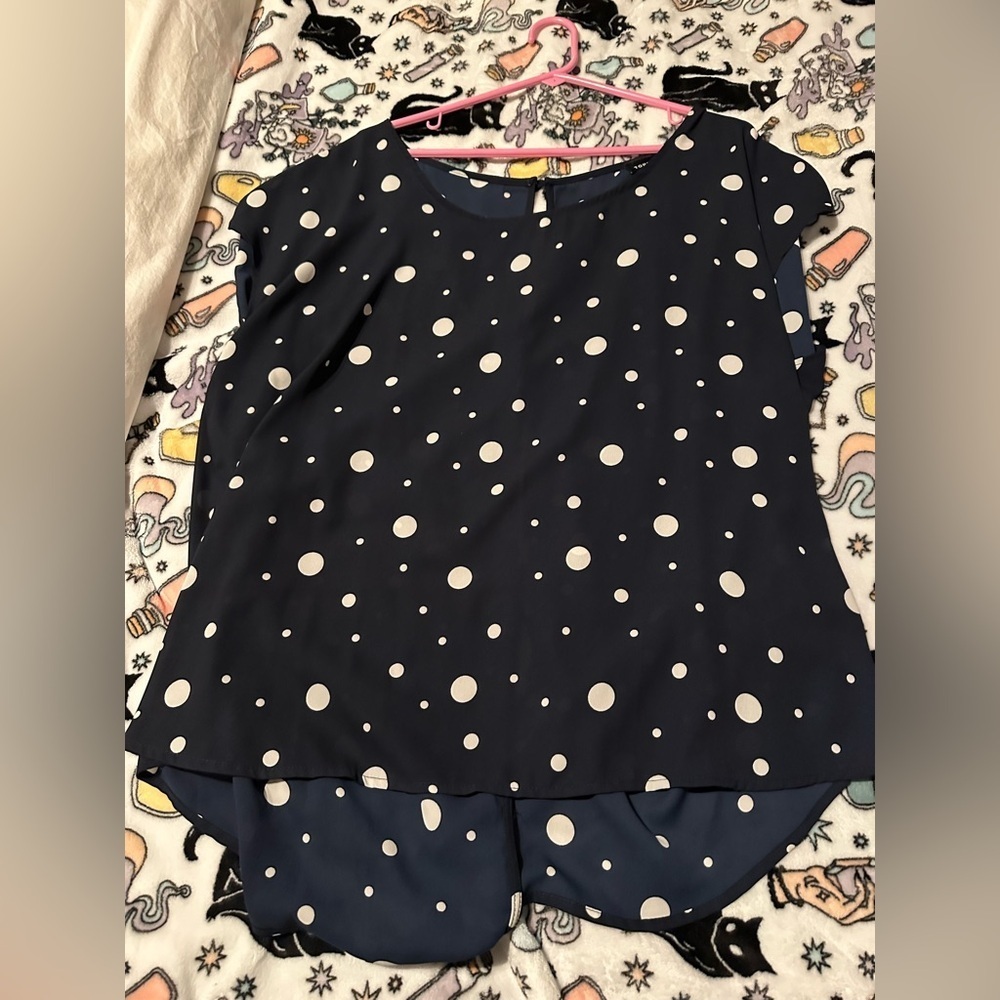 Torrid Dark Blue Top with White Dots - Picture 2 of 5